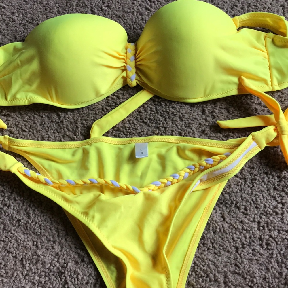 Yellow Bikini